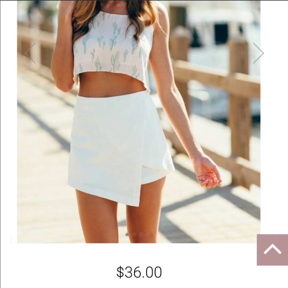 White tulip skort